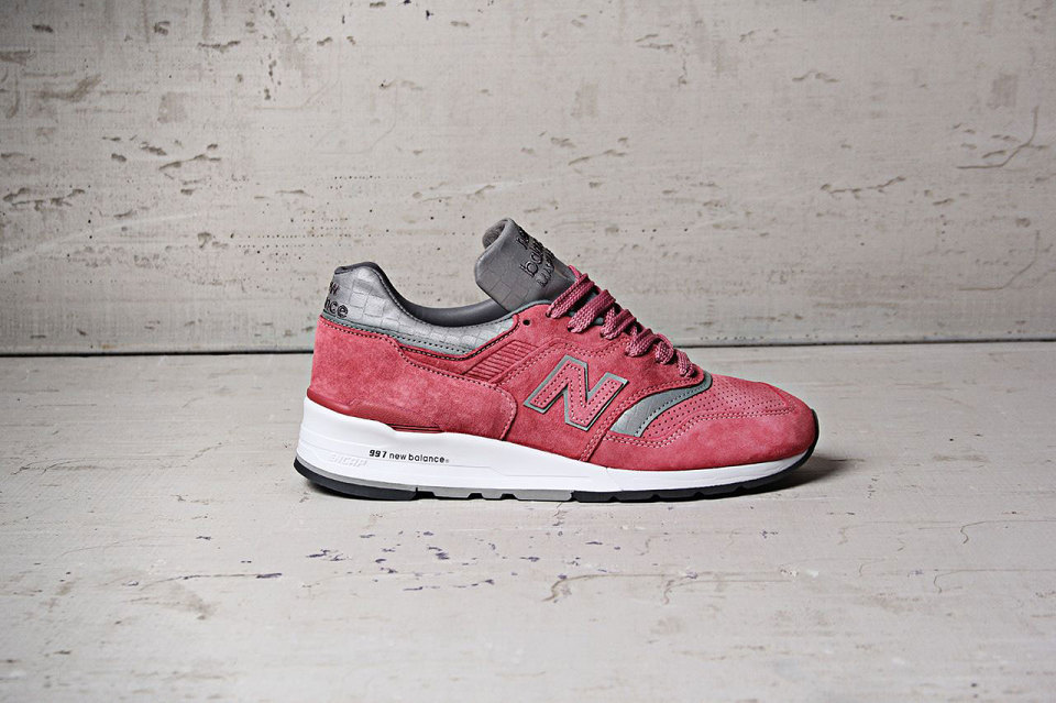 new balance rose m997